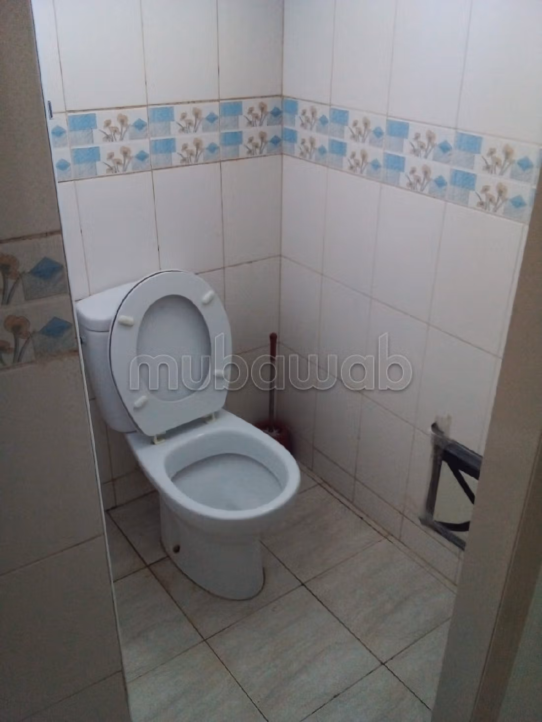 Find an apartment to buy. Area 100 m². Well decorated