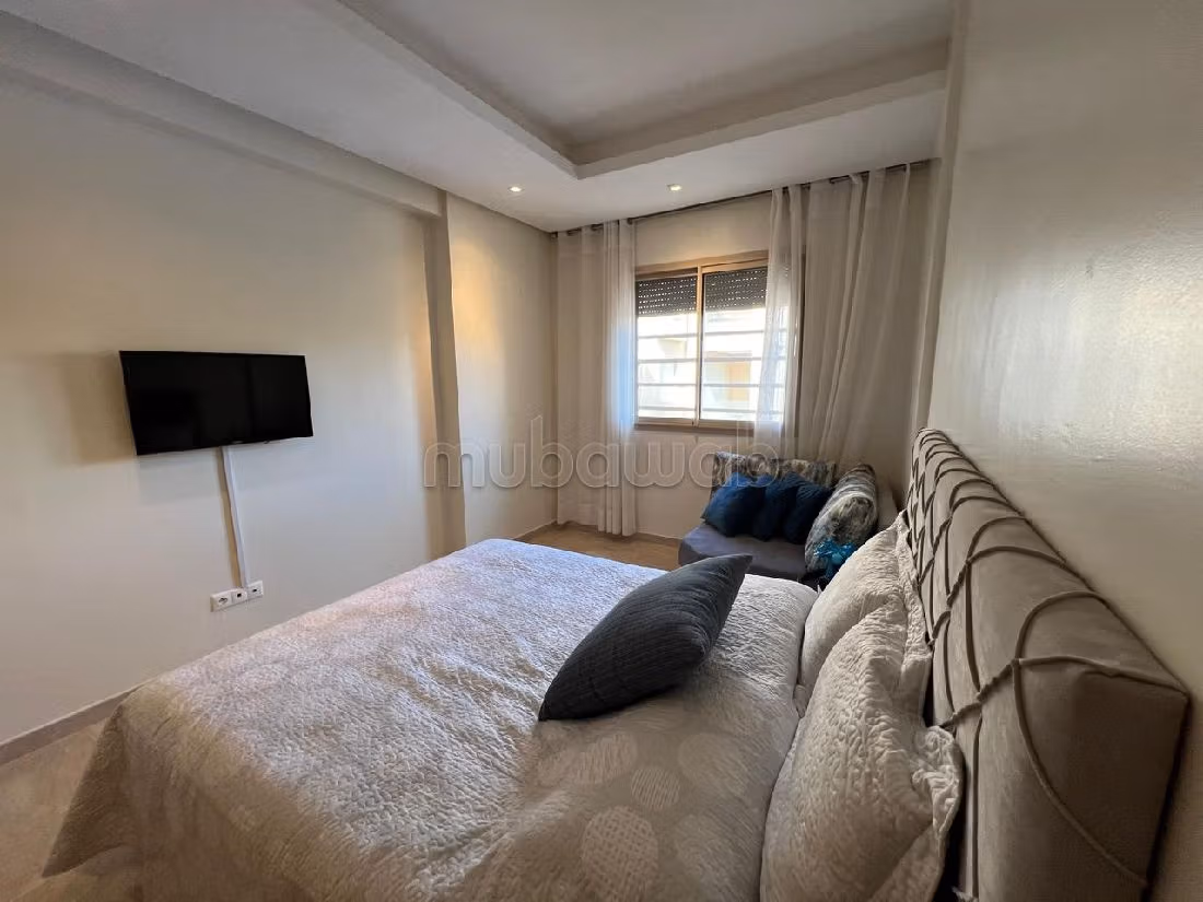 Splendido appartamento in affitto. 2 camere da letto. ammobiliato. 