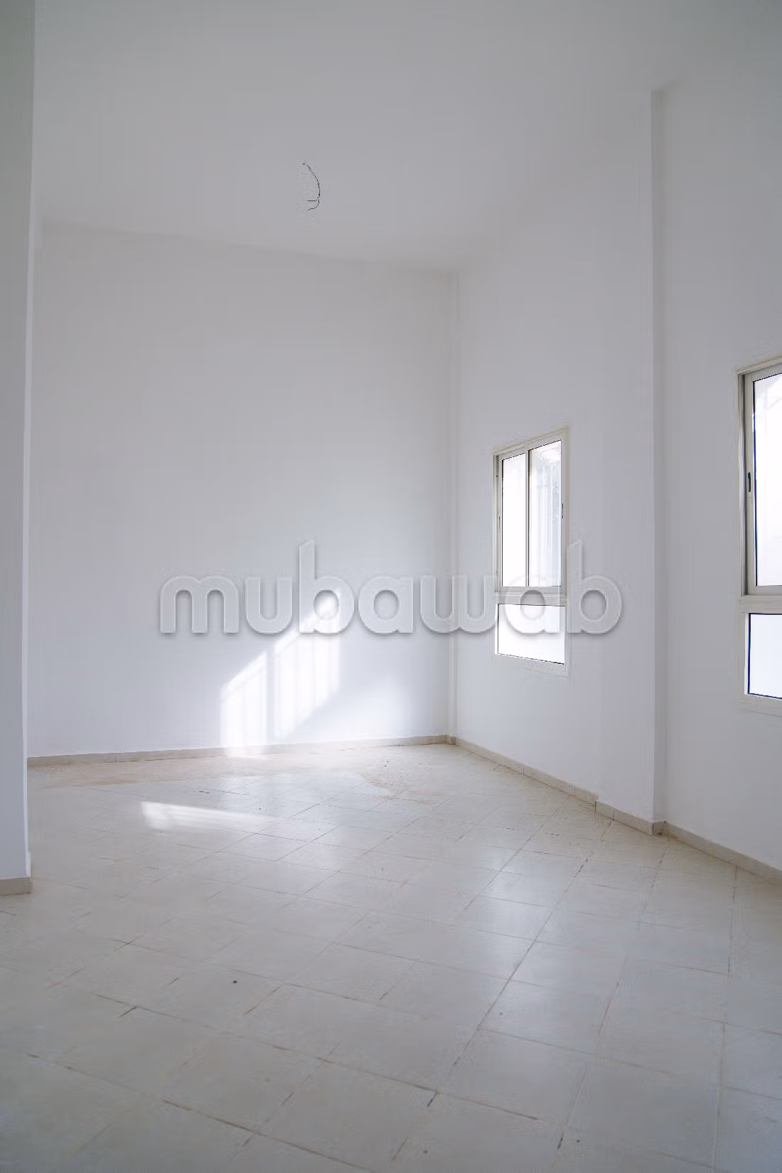 مكاتب ومحلات للبيع بمرجان. المساحة 114 م²