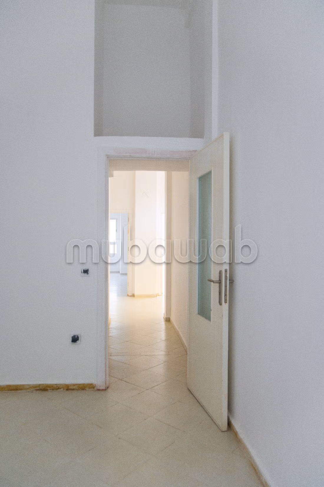 مكاتب ومحلات للبيع بمرجان. المساحة 114 م²