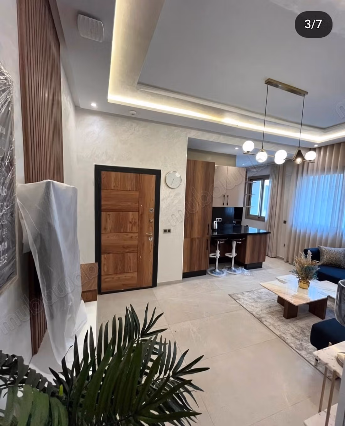 Studio Cosy Gauthier 
2min du Parc ligue arabe