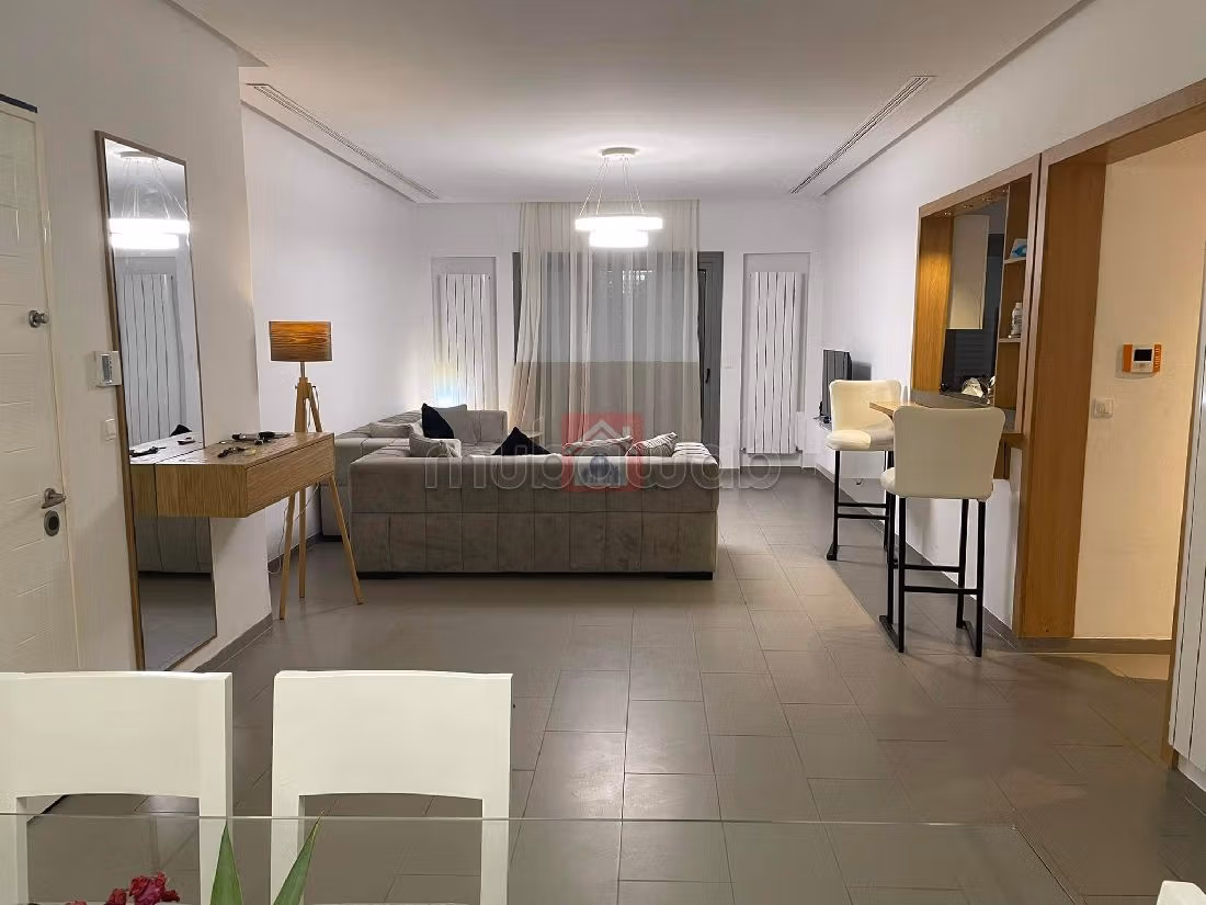 À vendre Bel Appartement au RDC à Gammarth Zone Touristique