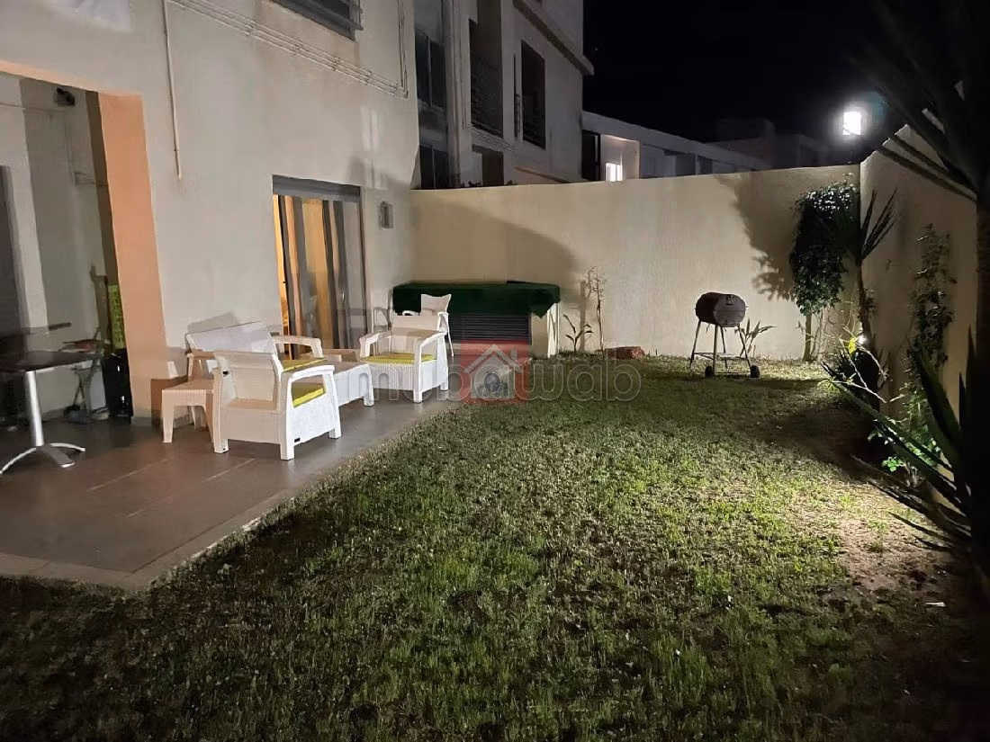 À vendre Bel Appartement au RDC à Gammarth Zone Touristique