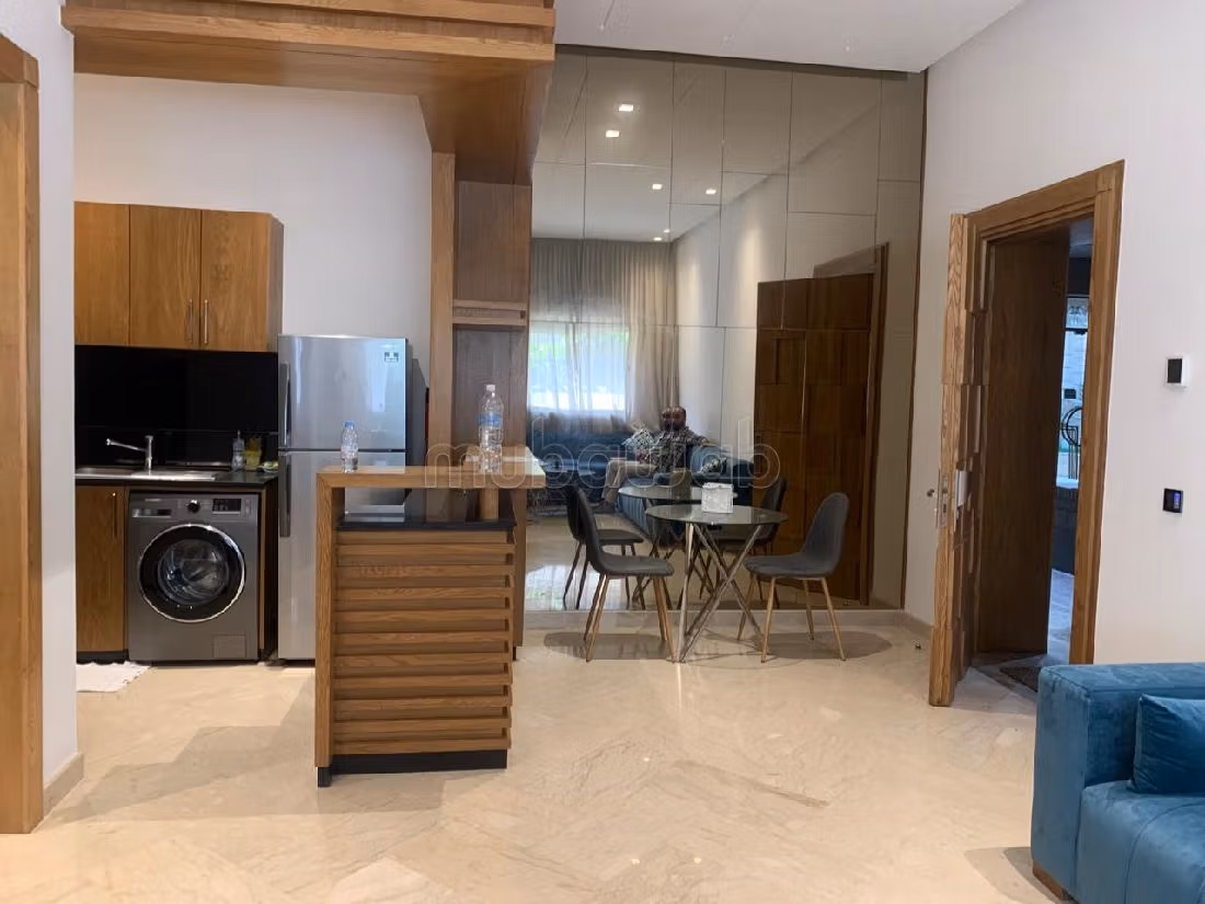 Appartementen om te huren in Casablanca Finance City. 6 Ruimtes. Volledig gemeubileerd. 