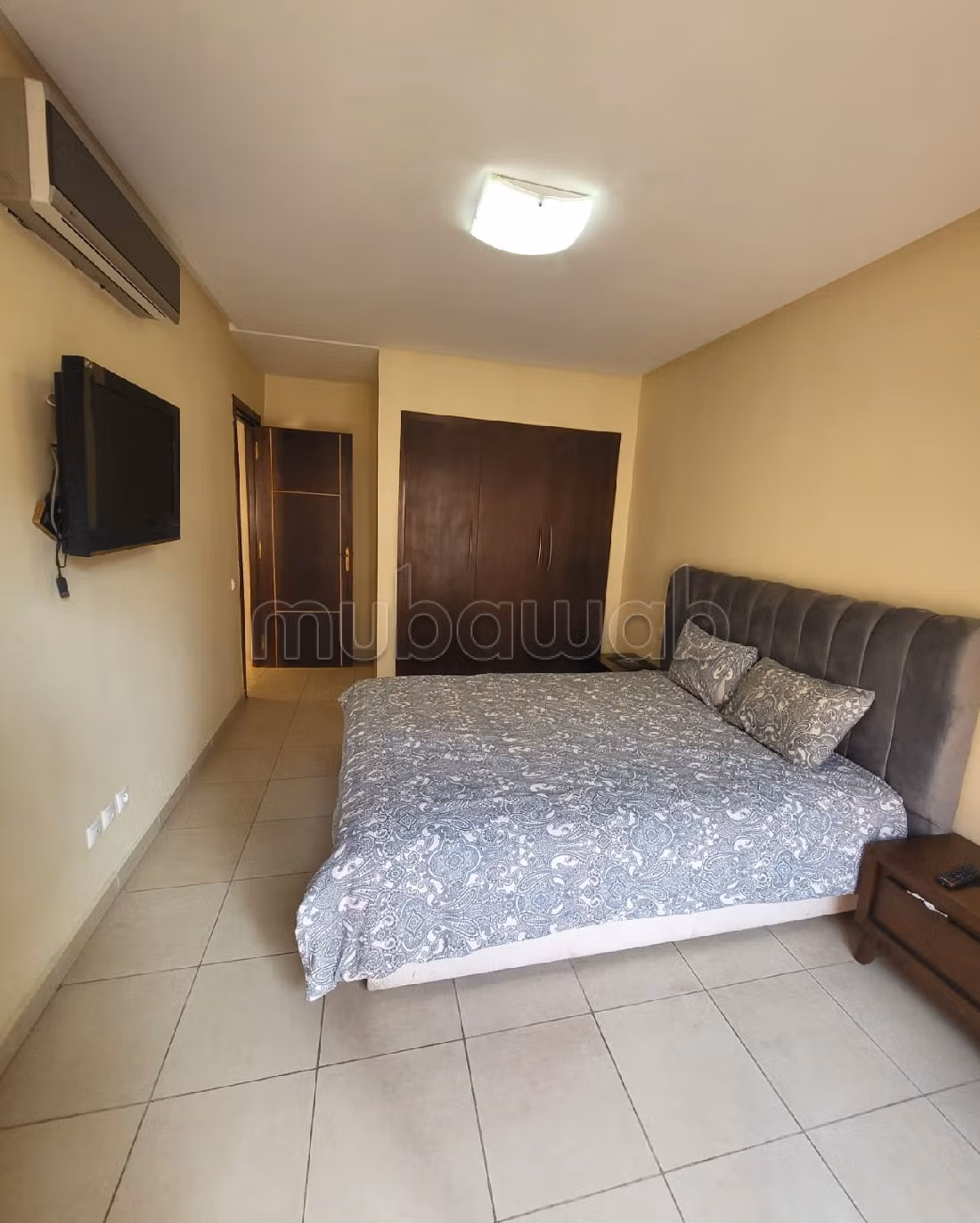 شقة جميلة للبيع بكليز. 2 غرف جميلة. 