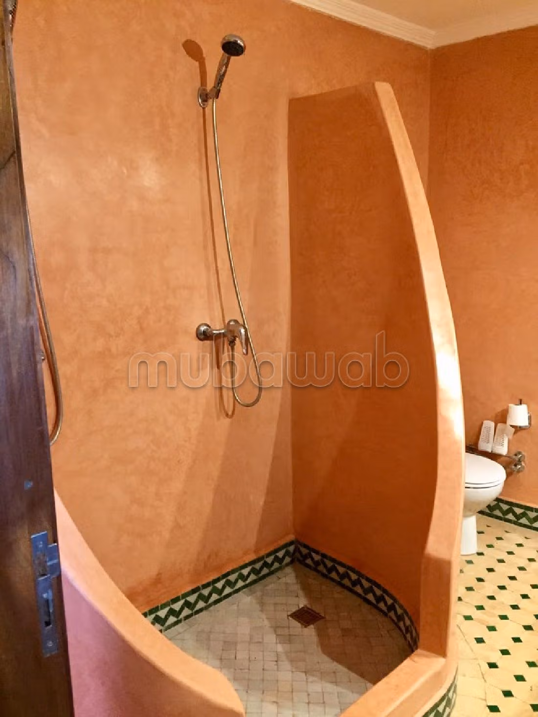 Acquista casa. 2 camere da letto. arredato. 