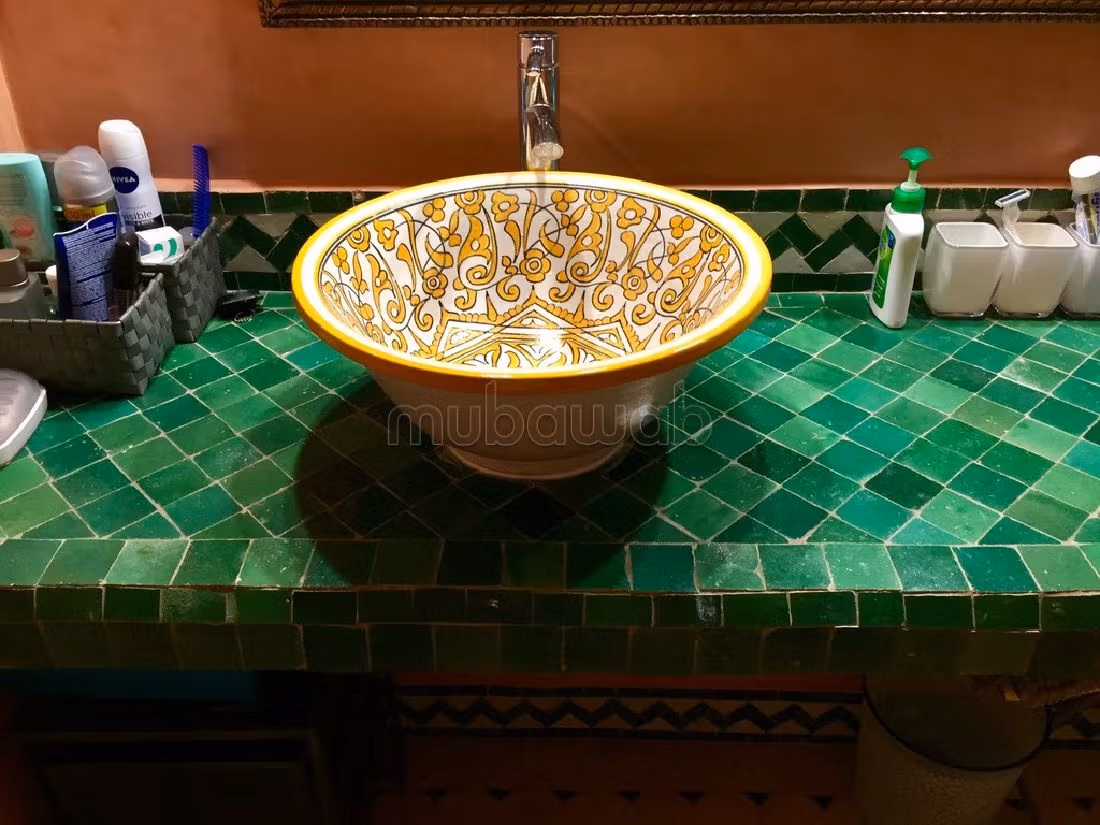 Acquista casa. 2 camere da letto. arredato. 