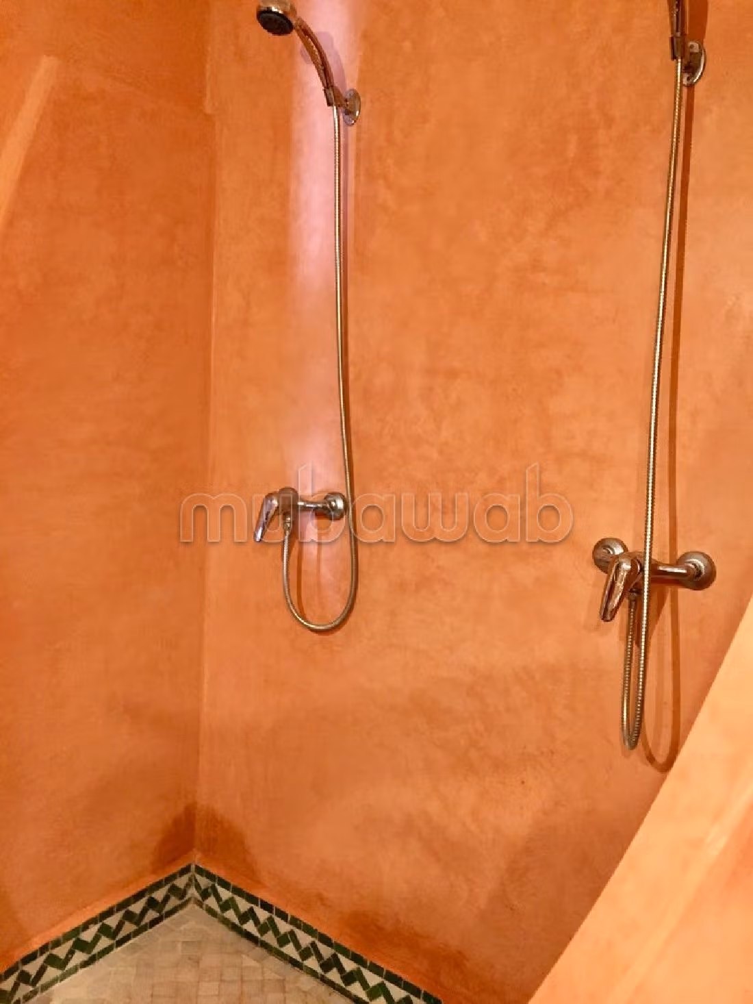 Acquista casa. 2 camere da letto. arredato. 