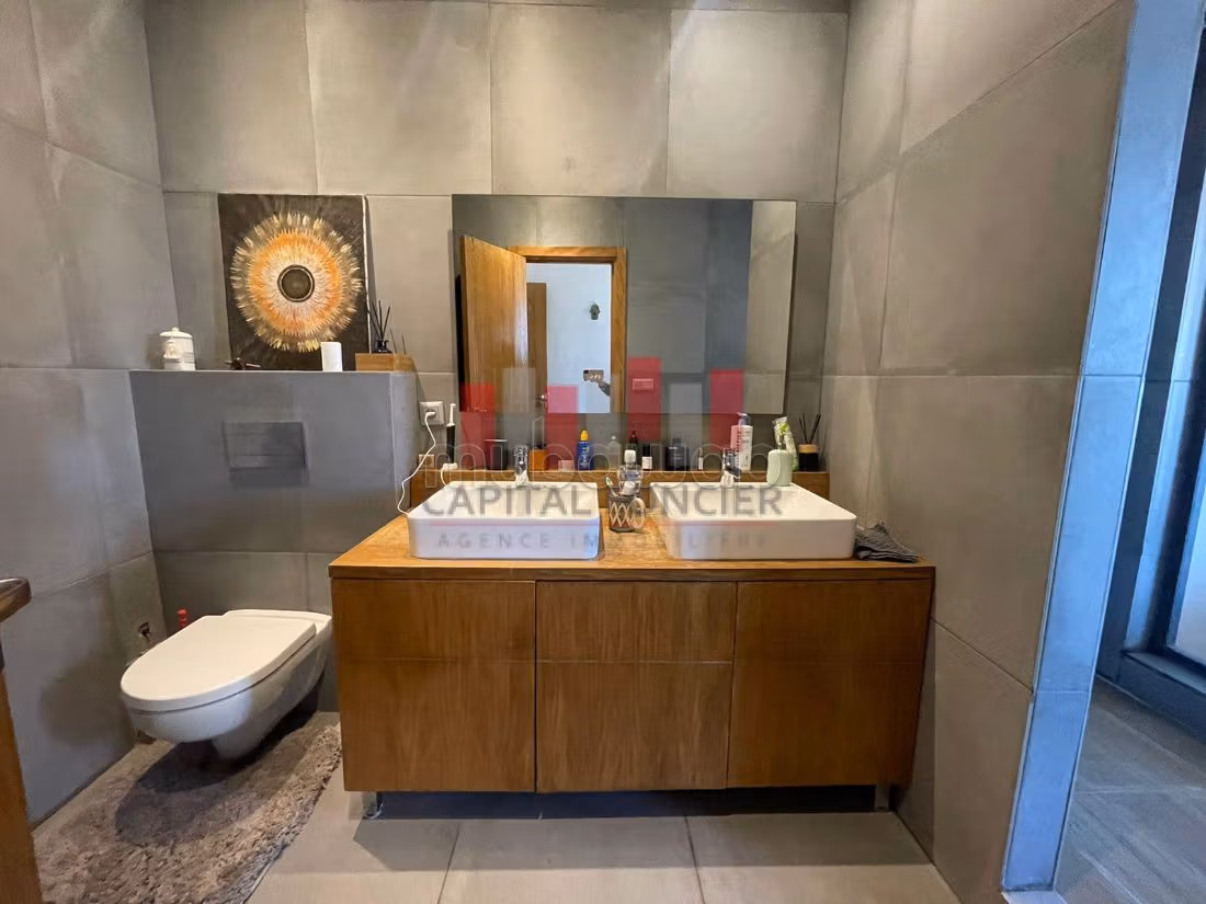 Appartementen kopen in Maârif. 2 Ruimtes. Volledig gemeubileerd