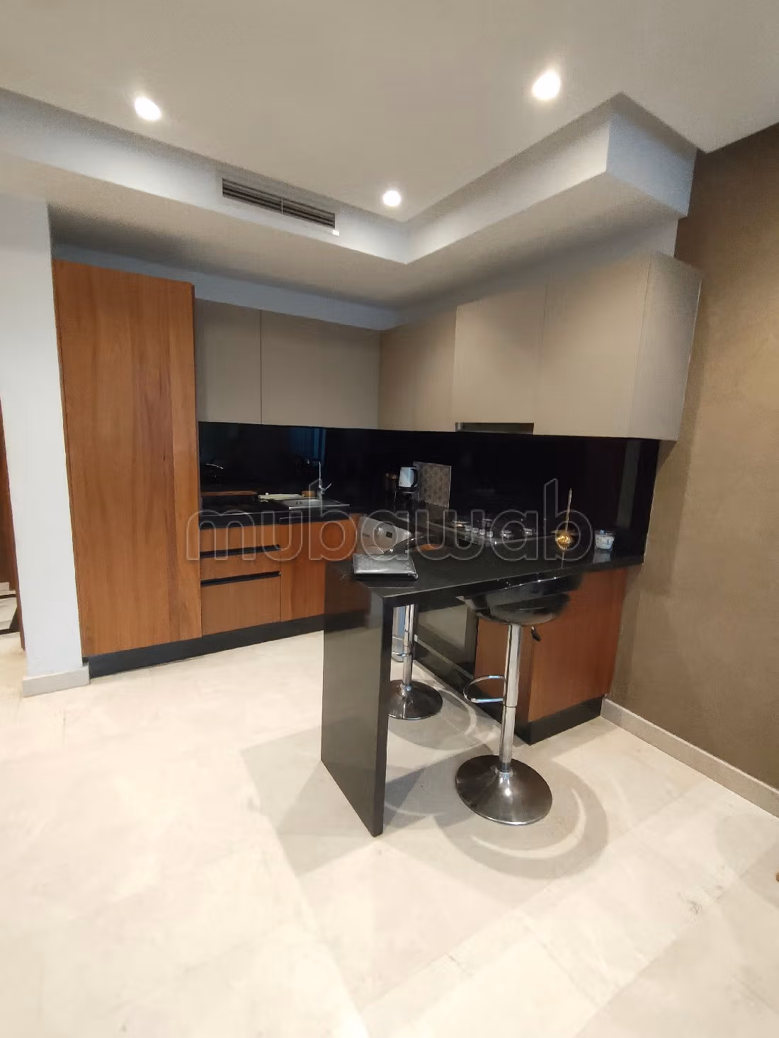 Bellissimo appartamento in affitto a Les princesses. 2 locali. arredato. 