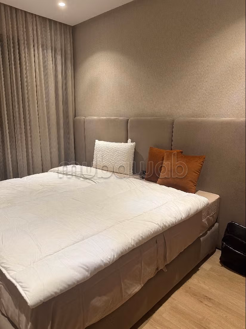 Very nice apartment for rent in De La Plage. 2 beautiful rooms. Ample storage space. 