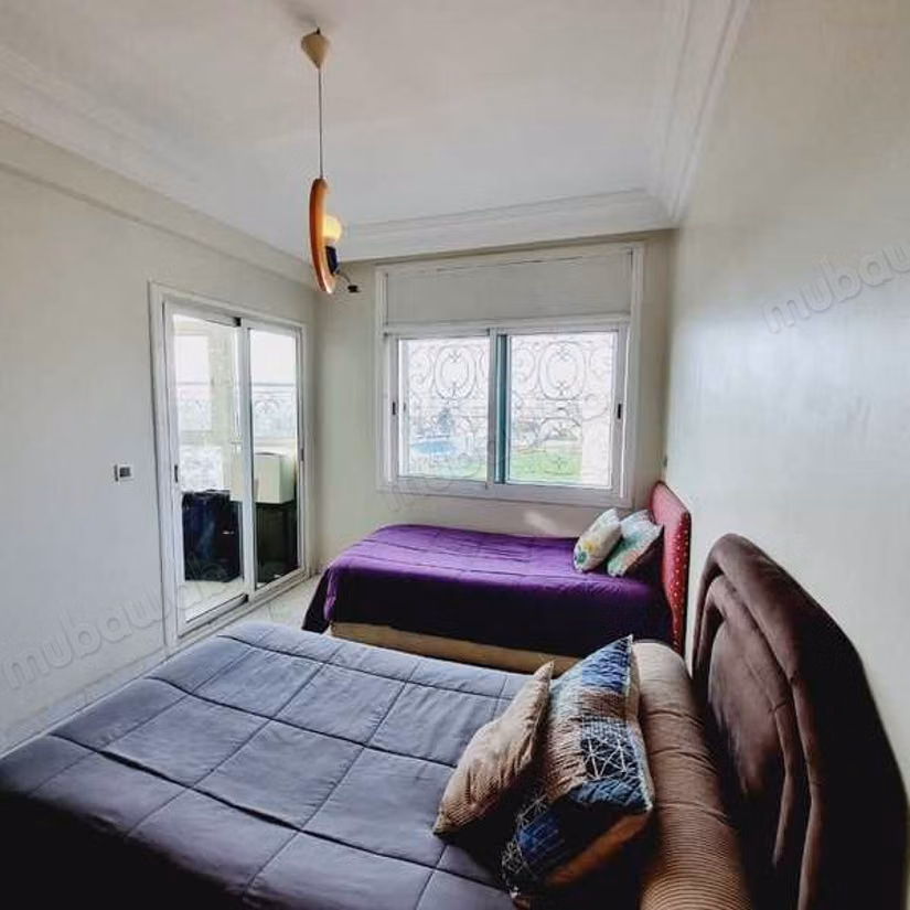 Appartement à Vendre de 213.0 m² à Casablanca, Hopitaux