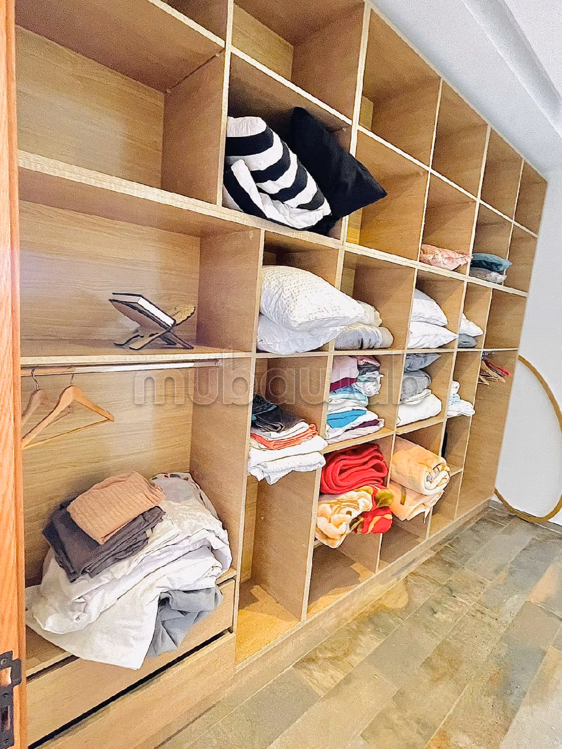 منزل فخم للبيع بأكدال. 14 قطع. 