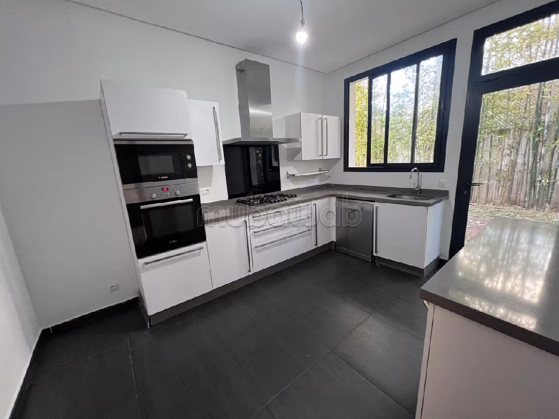 Villa vide à louer à Darbouazza