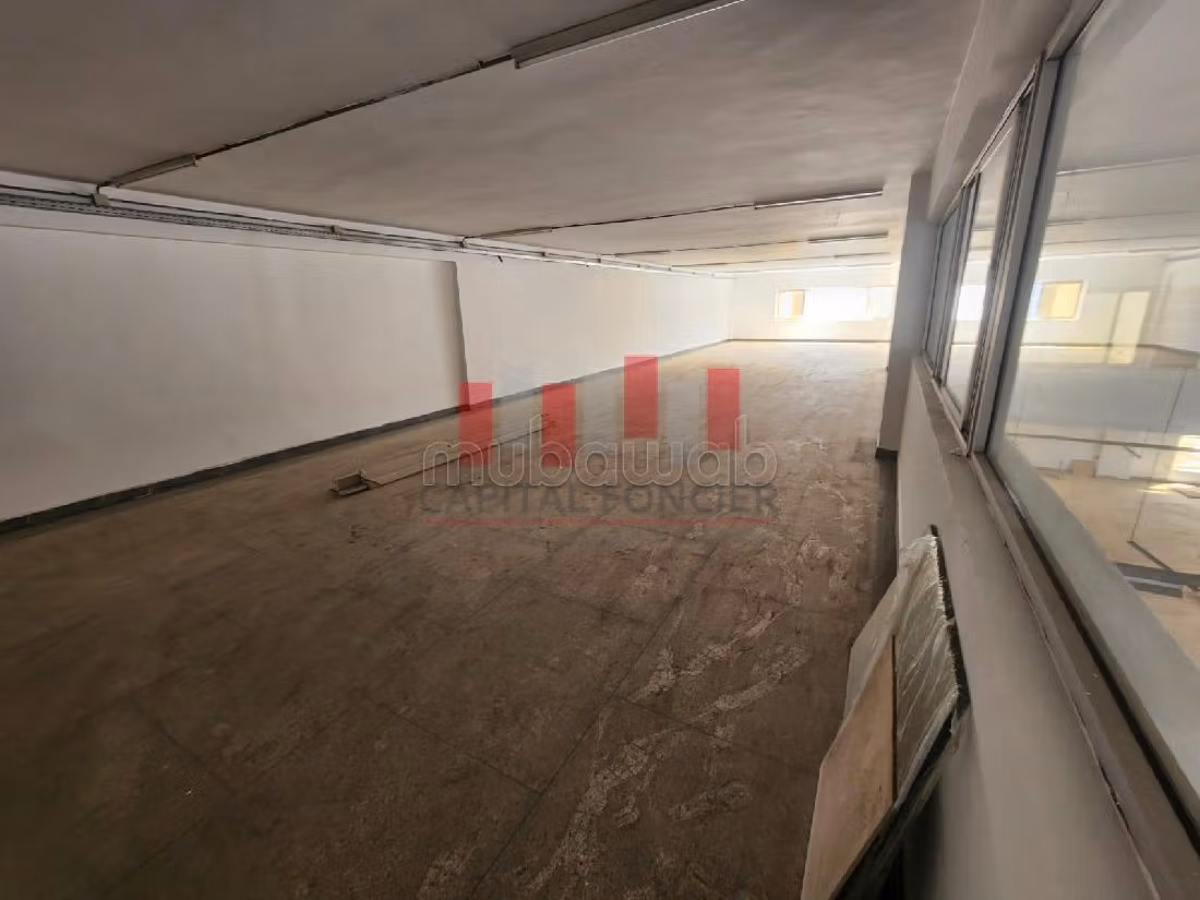 Unité industrielle de 1550 m2 de surface exploitable a la location a Bouskoura Oulad saleh