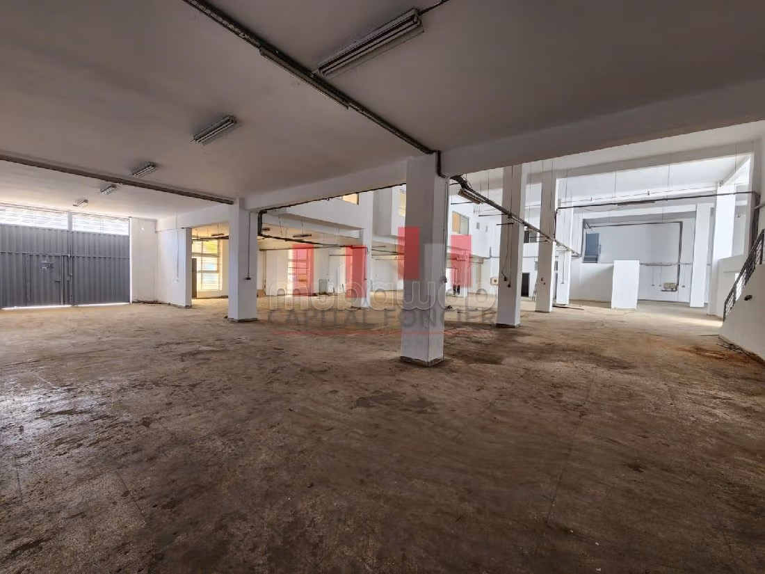 Unité industrielle de 1550 m2 de surface exploitable a la location a Bouskoura Oulad saleh