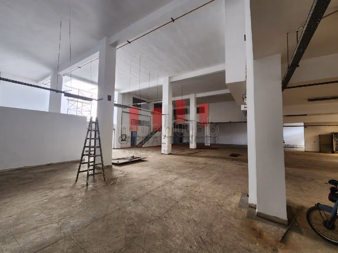Unité industrielle de 1550 m2 de surface exploitable a la location a Bouskoura Oulad saleh