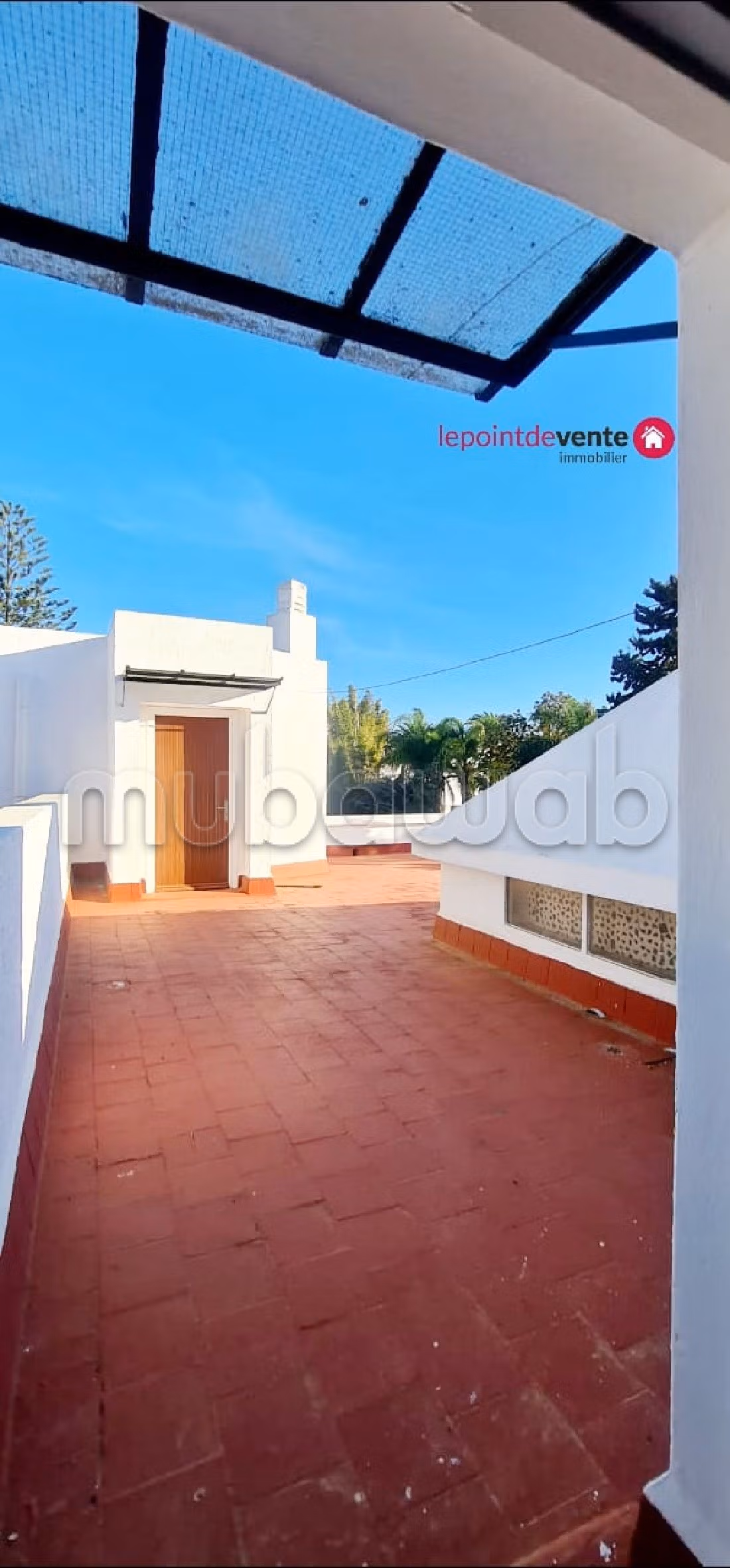 Maestosa residenza di lusso in vendita a Riyad. 8 ampi locali. Terrazzo e giardino. 