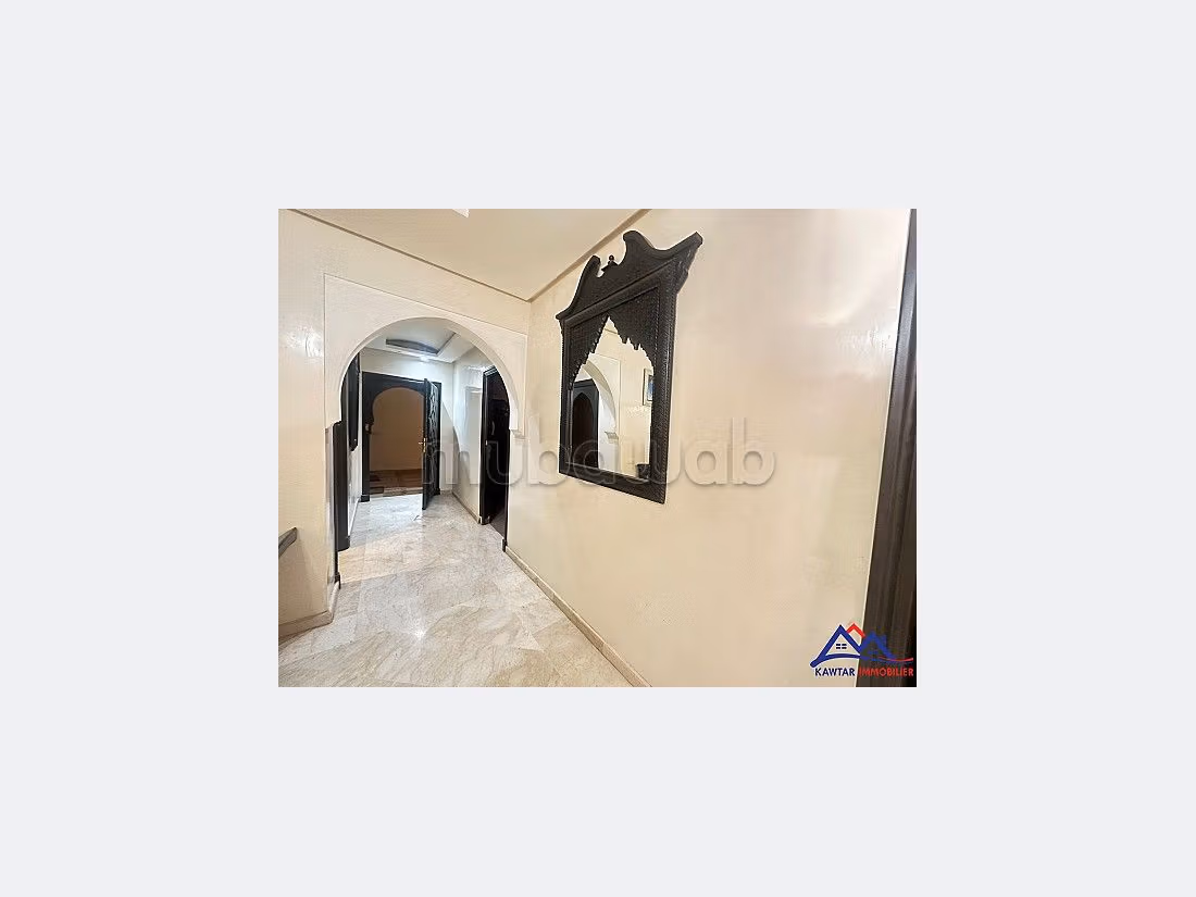 Bonito piso en venta en Guéliz. 2 dormitorios. Propiedad con piscina