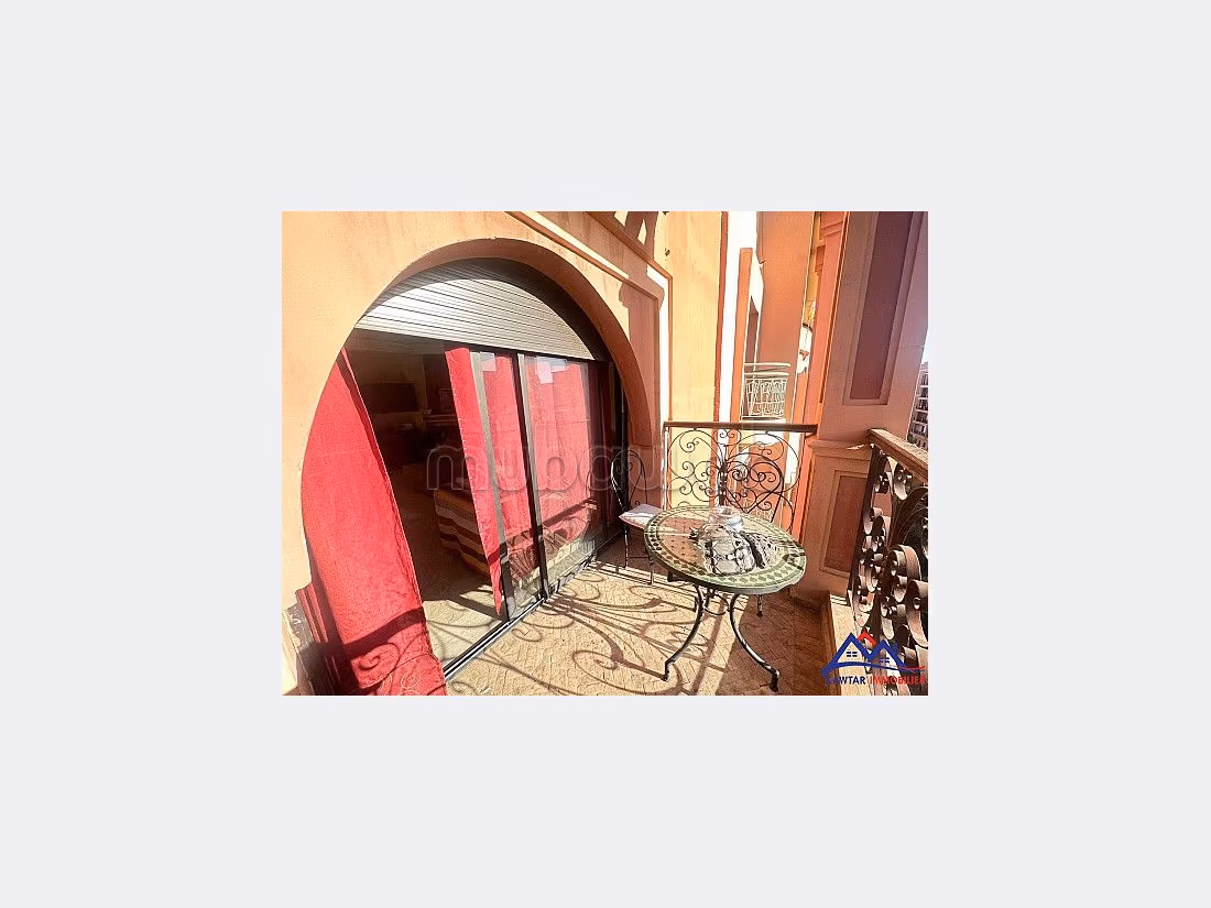 Bonito piso en venta en Guéliz. 2 dormitorios. Propiedad con piscina