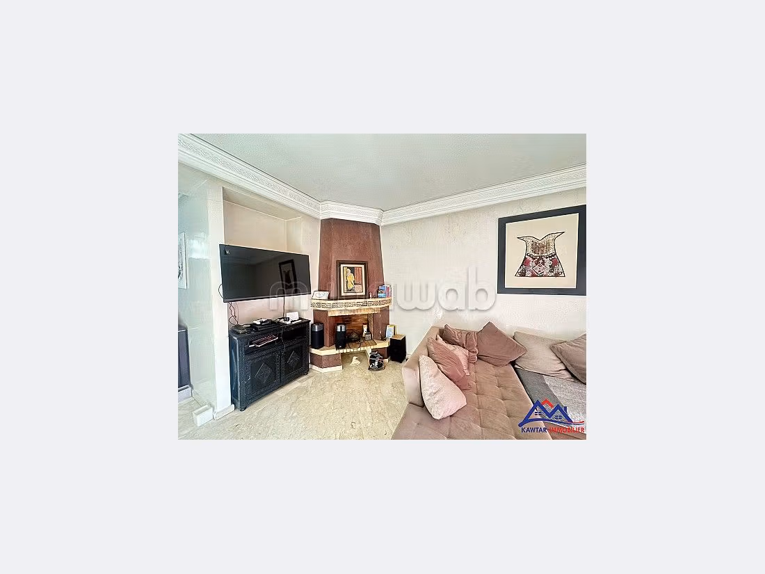 Bonito piso en venta en Guéliz. 2 dormitorios. Propiedad con piscina