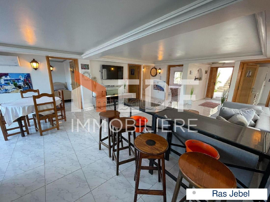 Villa pied dans l'eau à Ras Jebel, Bizerte