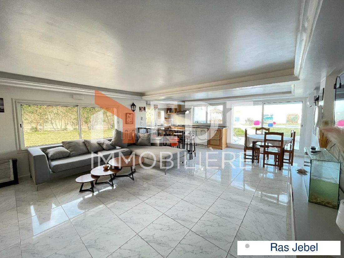 Villa pied dans l'eau à Ras Jebel, Bizerte