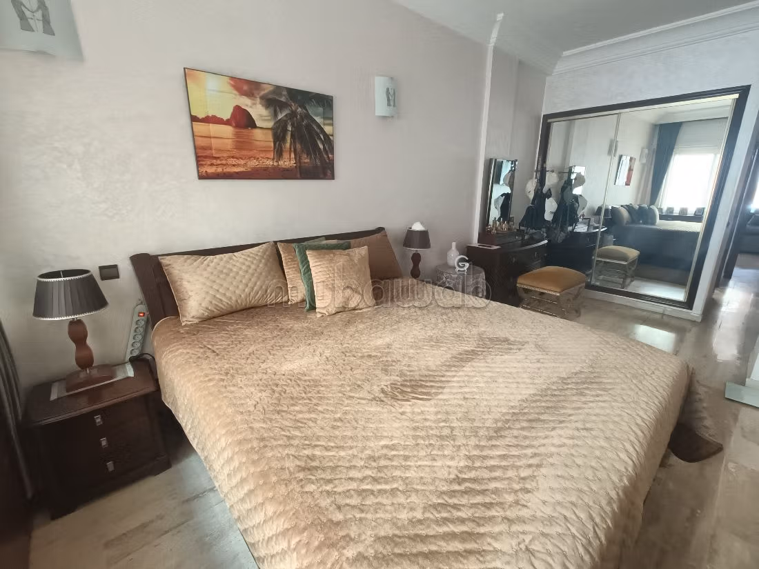 Très bel appartement 106m GHANDI