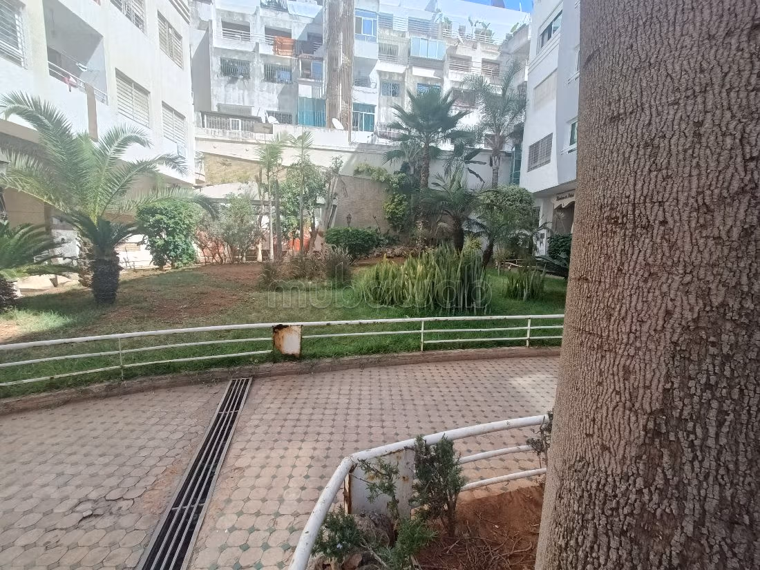 Très bel appartement 106m GHANDI