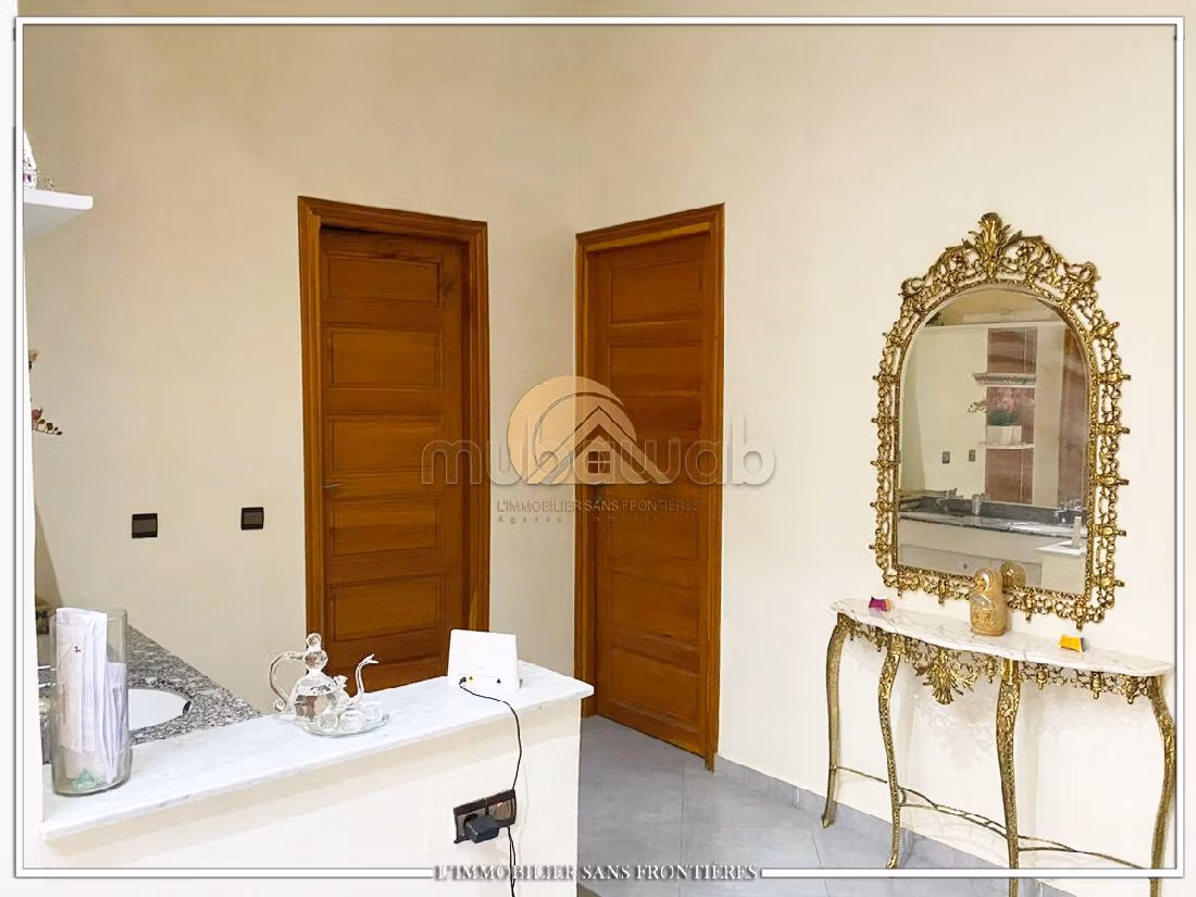 Suntuosa villa en alquiler en Hay Targa. 5 bonitas habitaciones. Con muebles