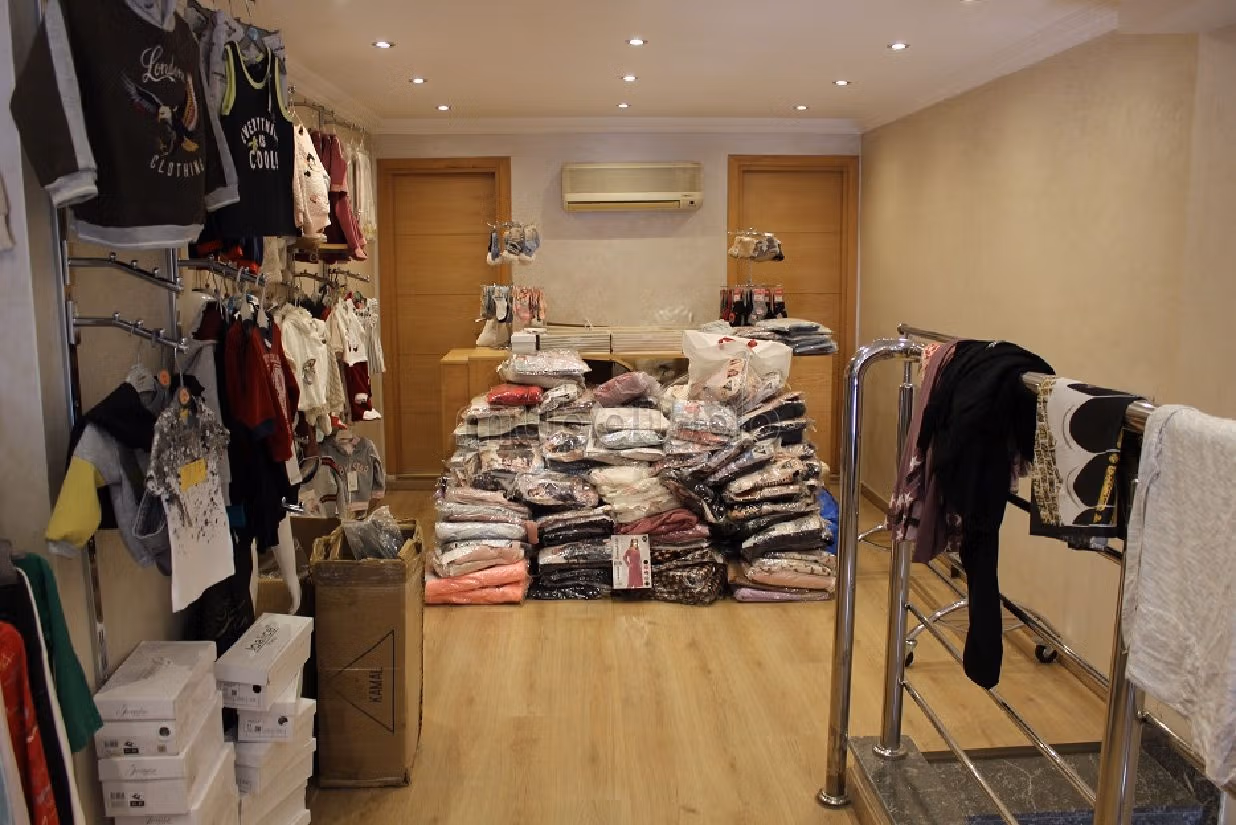 Magasin bien placé dans Semlalia