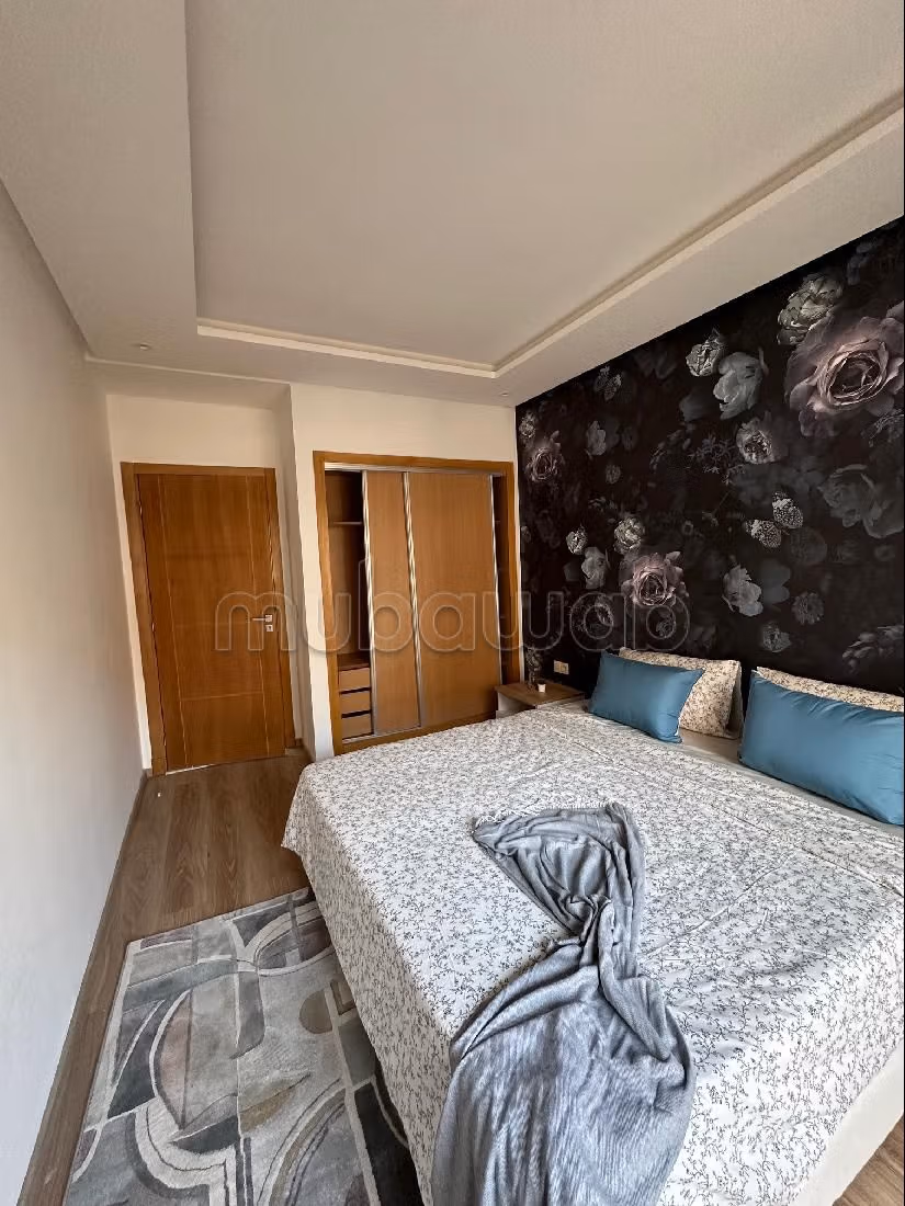 شقة للشراء ببوسكورة. 4 قطع رائعة. مصعد وأماكن وقوف السيارات. 