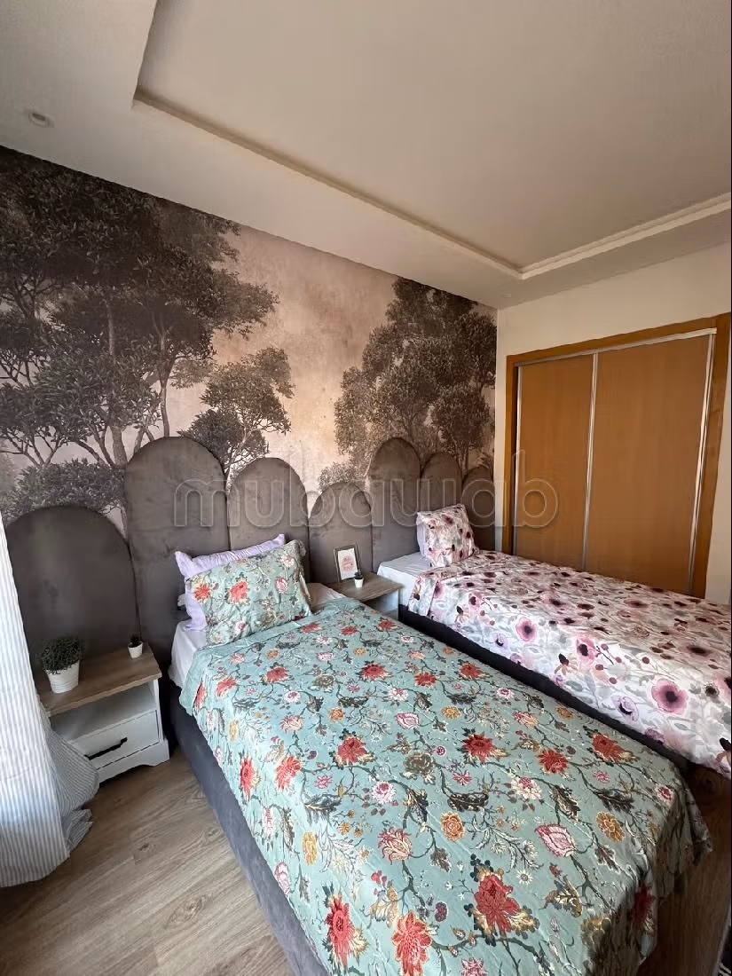 شقة للشراء ببوسكورة. 4 قطع رائعة. مصعد وأماكن وقوف السيارات. 