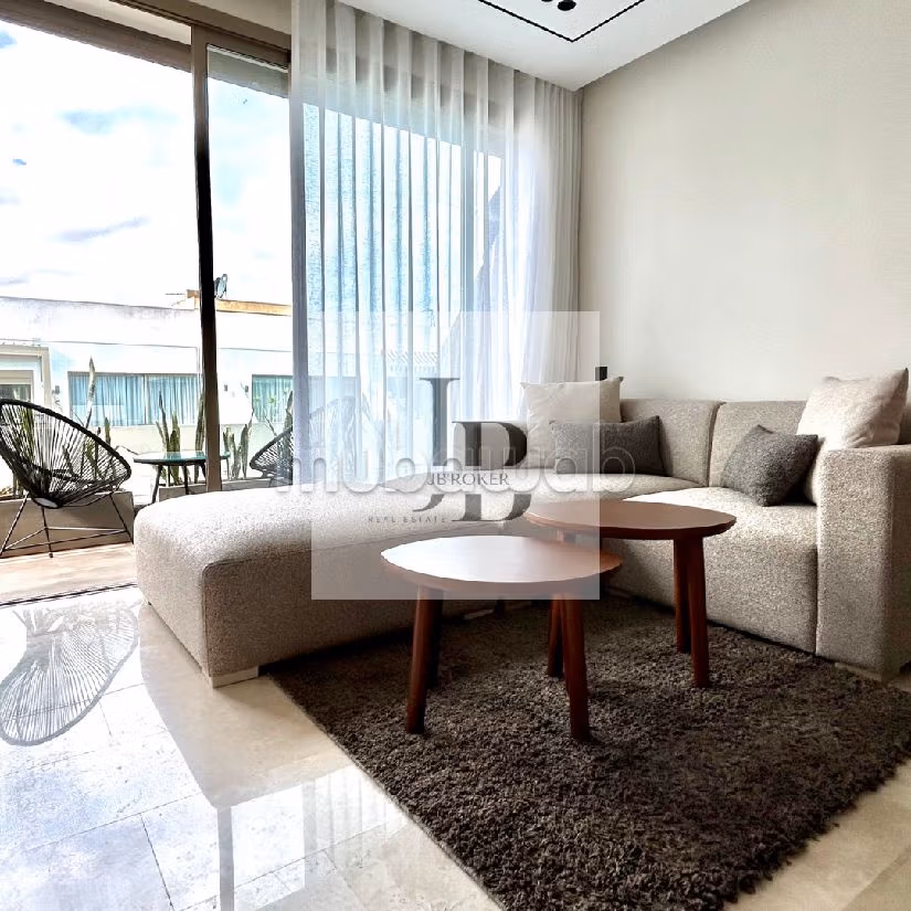 Sublime studio Neuf à la location Meublé au princesses