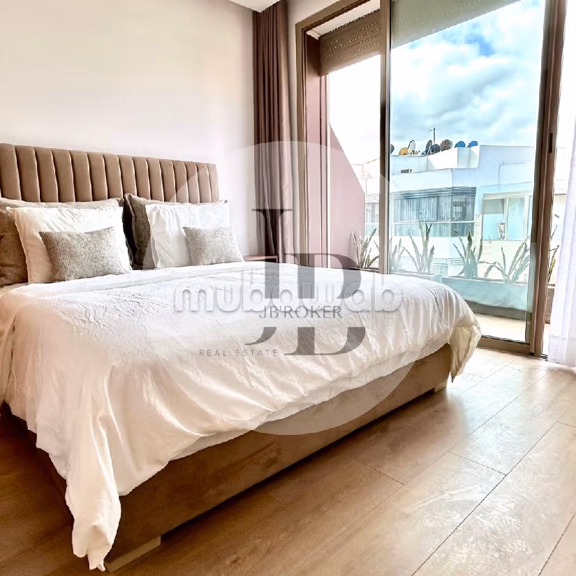 Sublime studio Neuf à la location Meublé au princesses