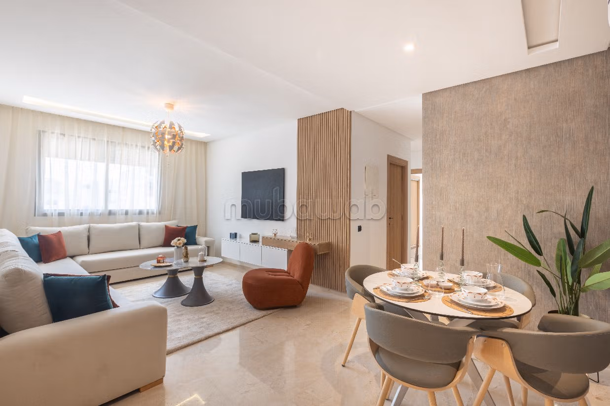 شقة جميلة للبيع ب الحي الحسني. 4 قطع رائعة. نظام تكييف الهواء