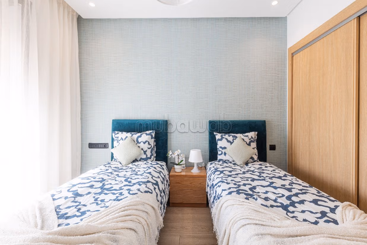 شقة جميلة للبيع ب الحي الحسني. 4 قطع رائعة. نظام تكييف الهواء