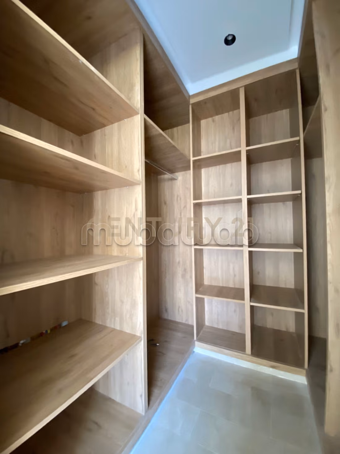 A vendre une villa jumelée à La Soukra