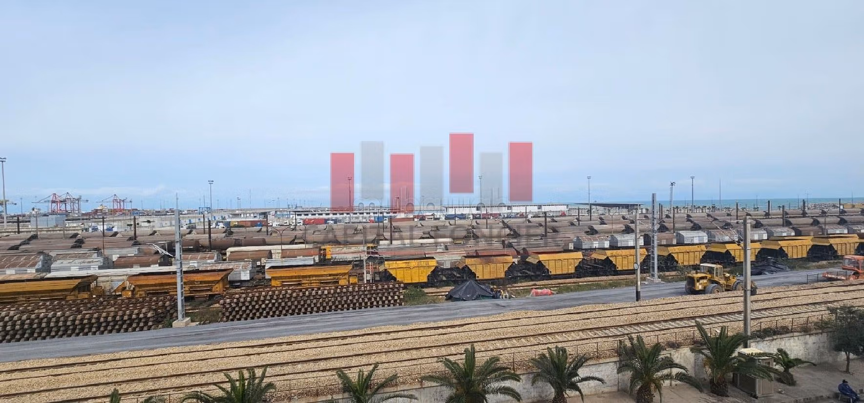 Plateau de bureau premium aménagé VUE MER en open space quartier roche noire de 460 m a la location coté port ain sebaa