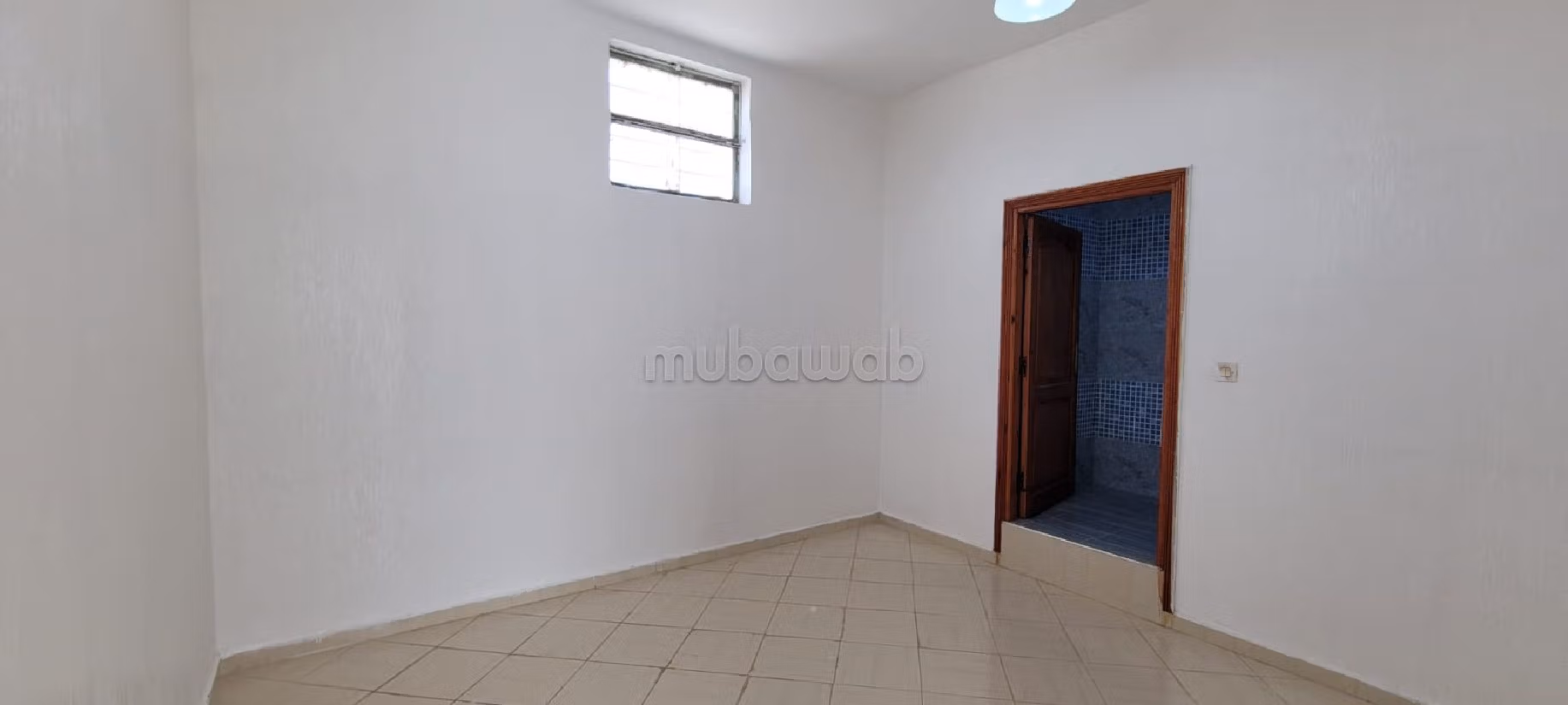 Villa's en luxe woningen kopen in Bir Rami Est. 12 Ruimtes. Garage en mooi terras. 
