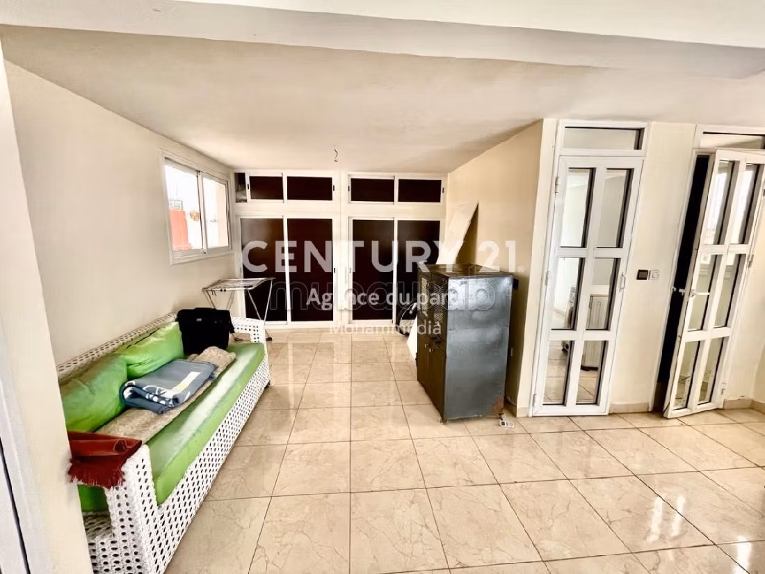 Villa Non Meublée en Location de 155m² dans un Quartier Calme