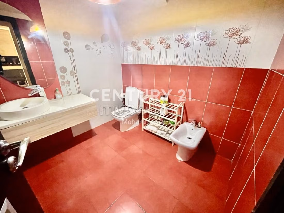 Villa Non Meublée en Location de 155m² dans un Quartier Calme