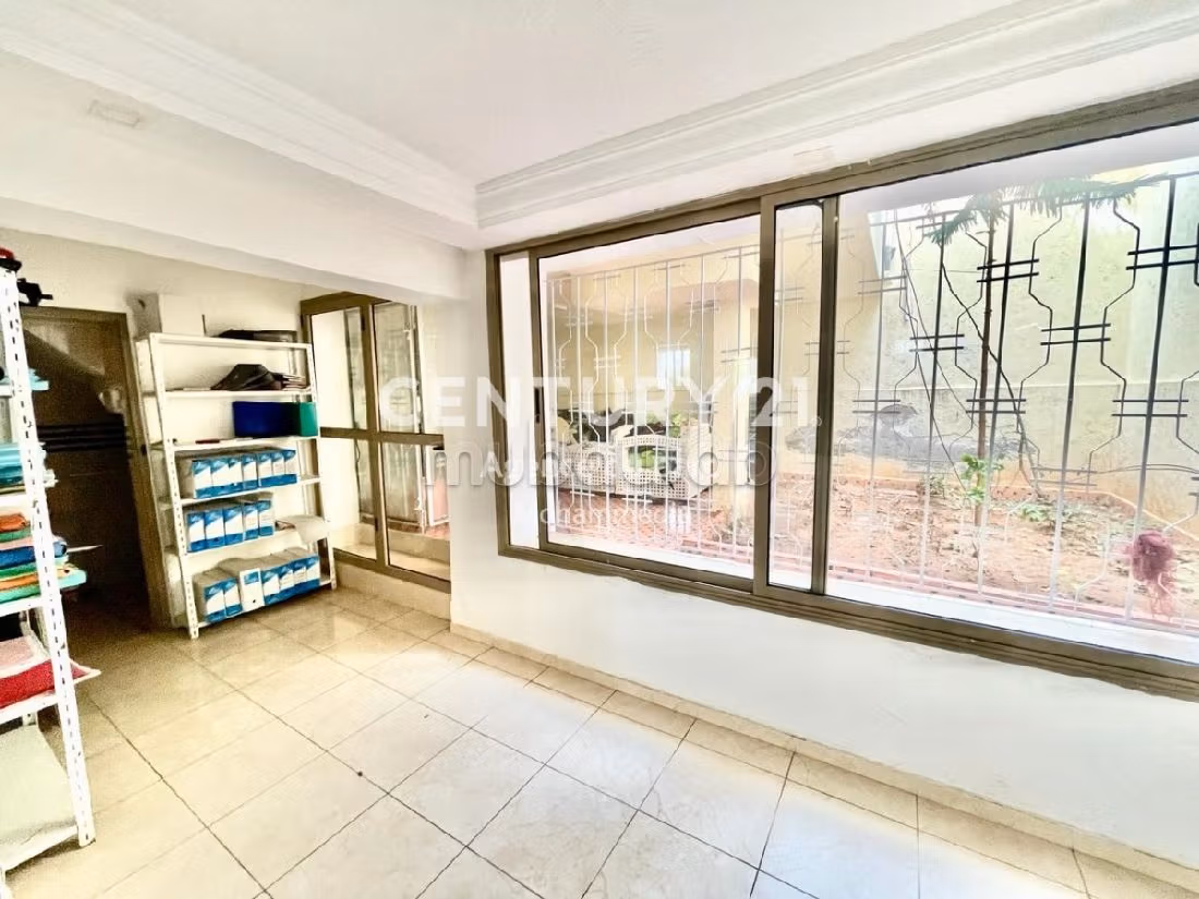 Villa Non Meublée en Location de 155m² dans un Quartier Calme