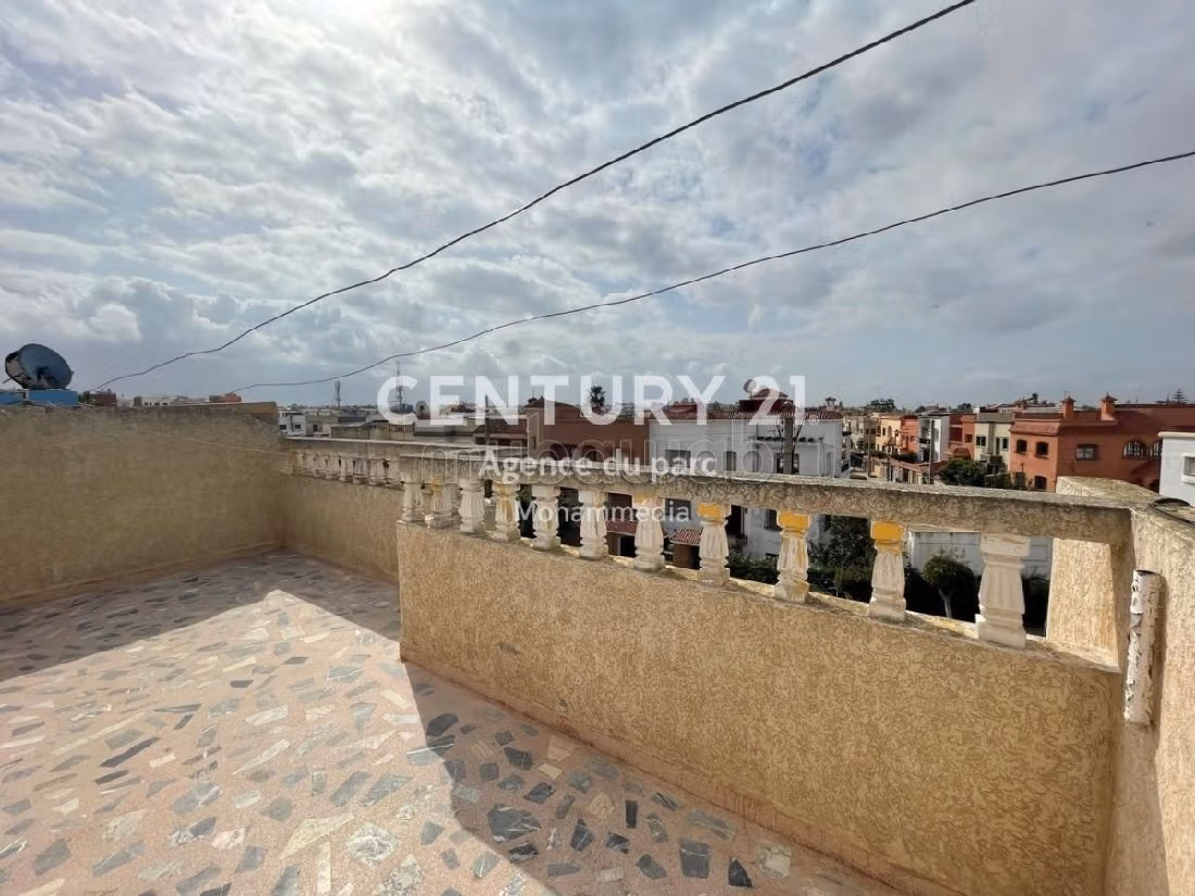 Villa Non Meublée en Location de 155m² dans un Quartier Calme