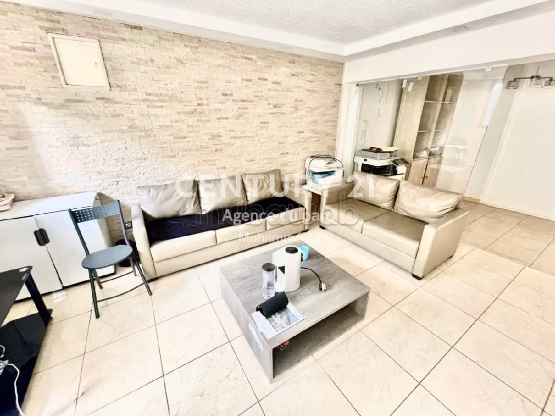 Villa Non Meublée en Location de 155m² dans un Quartier Calme