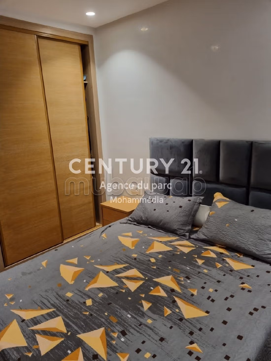 Apartment for rent. 3 rooms. Furnished