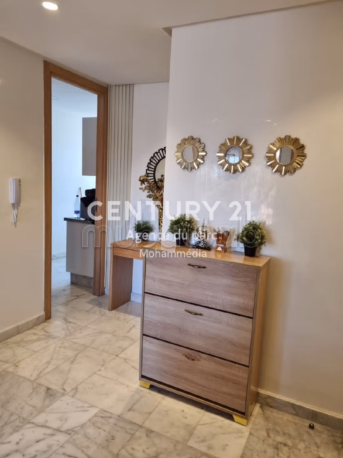 Apartment for rent. 3 rooms. Furnished