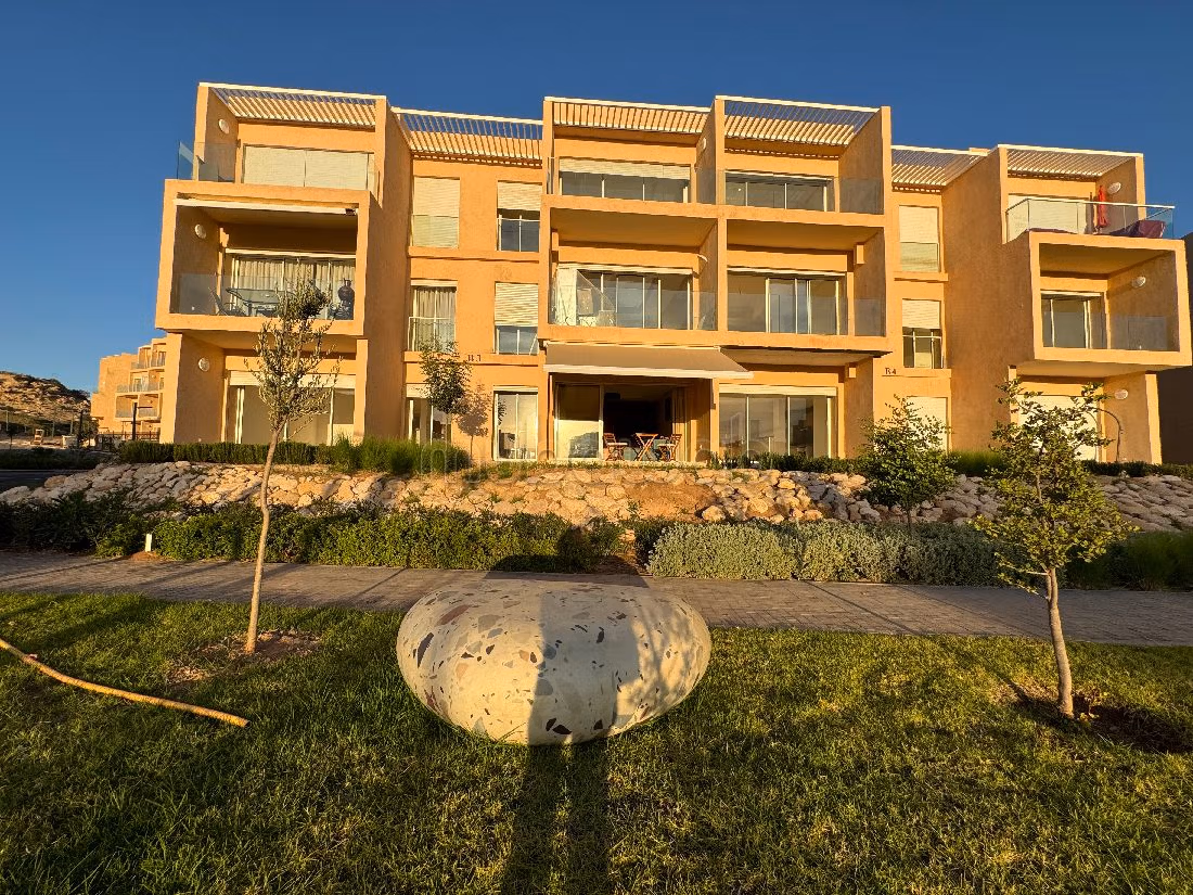 Find an apartment for rent in Founti. Large area 75 m². Attic.