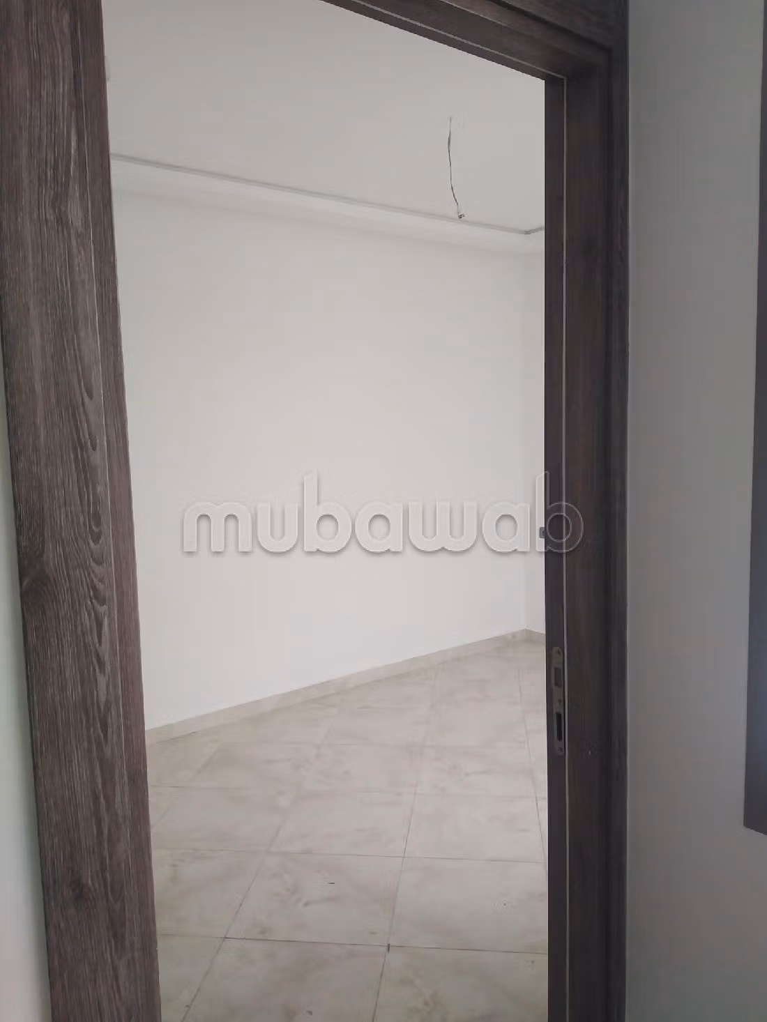 شقة للبيع ب المدينة الجديدة. 5 قطع. محيط هادئ يطل على الجبال. 