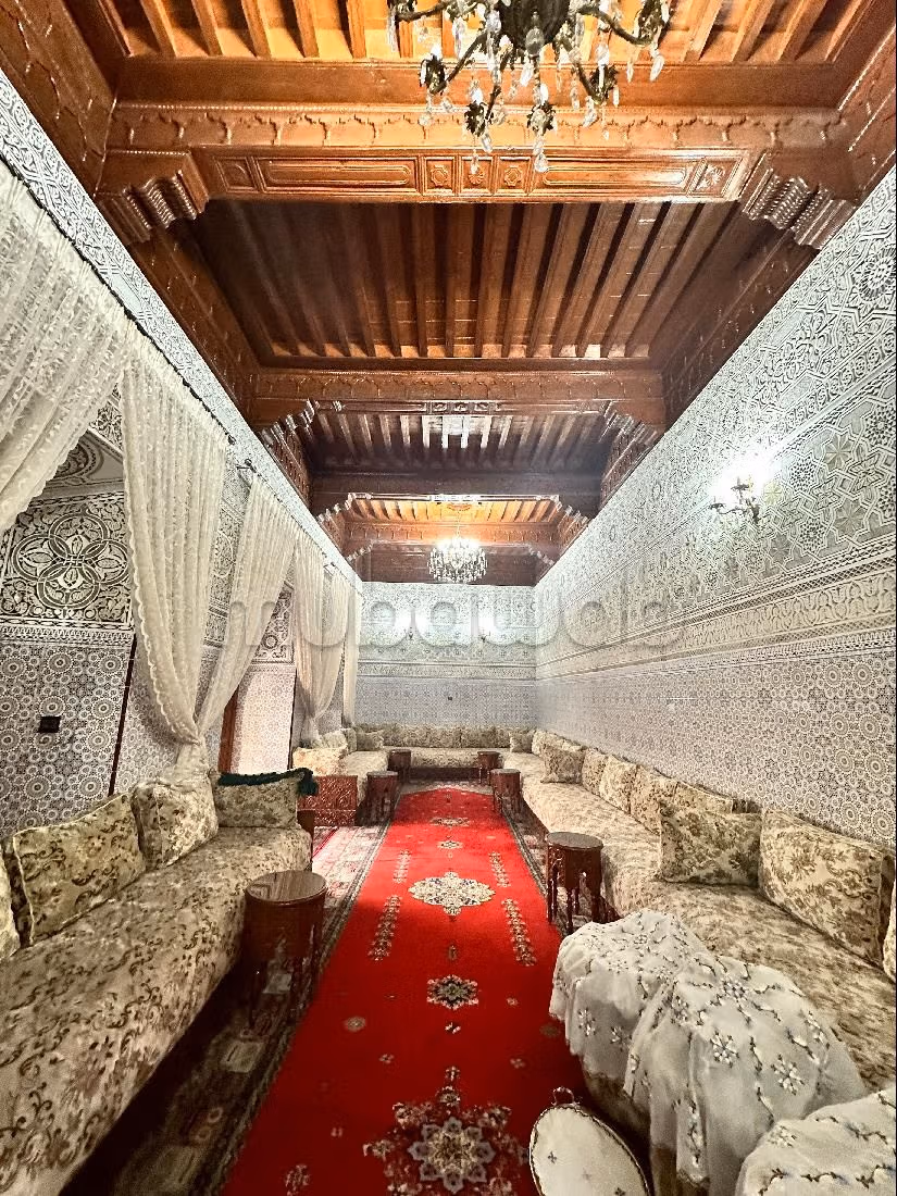 Splendido riad in vendita a Agdal. 10 camere. 